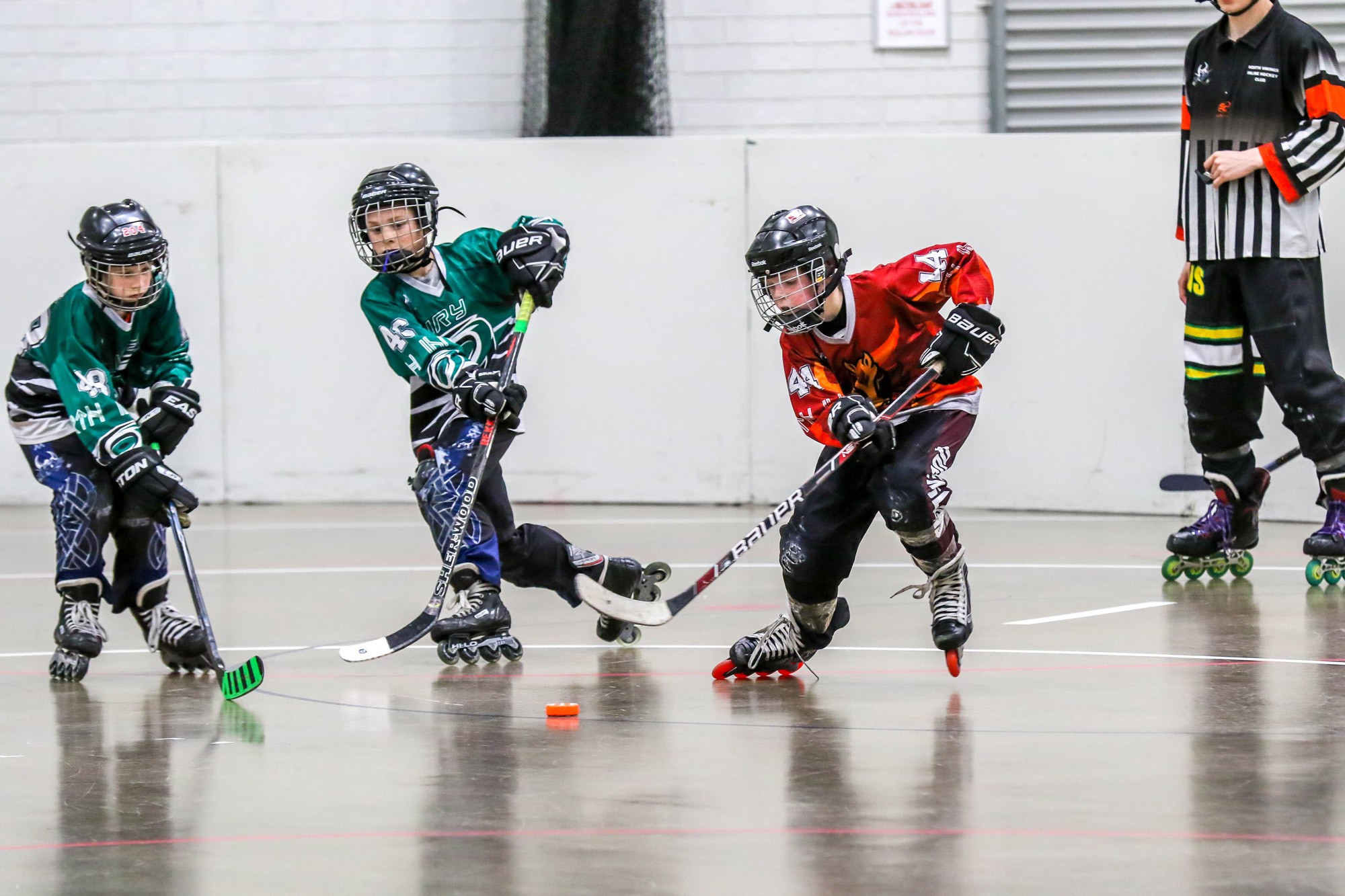 Inline hockey junior players 